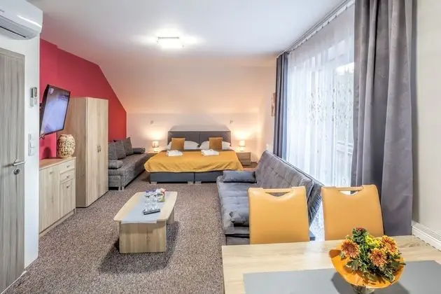 Apart Daire, Küçük Mutfak