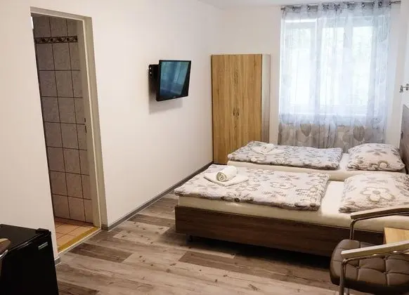 İki Ayrı Yataklı Oda, Sigara İçilmez, Buzdolabı