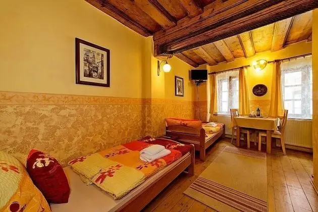 Üç Kişilik Oda (  P3)