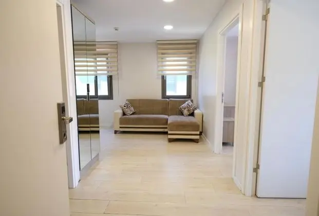 Suite - İki Yatak Odalı, Havuz veya Bahçe Manzaralı