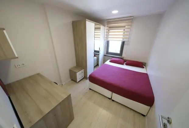 Suite - İki Yatak Odalı, Havuz veya Bahçe Manzaralı