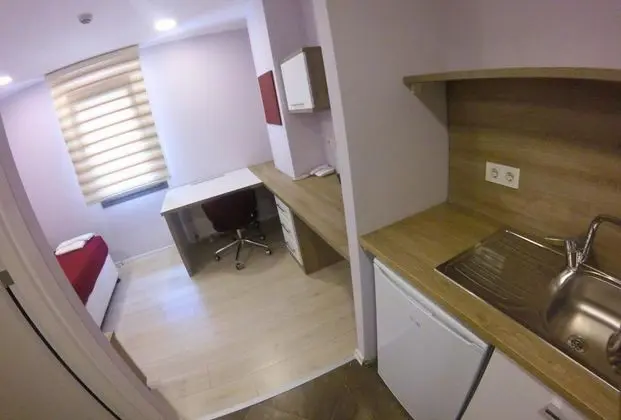 Tek Kişilik, Bahçe Manzaralı