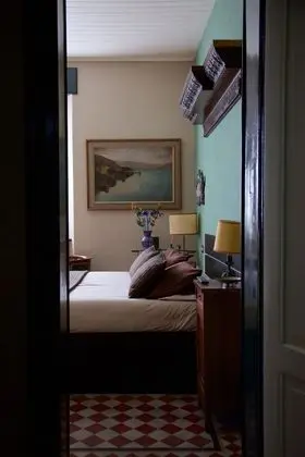 Superior Tek Büyük veya İki Ayrı Yataklı Oda (Mandello)