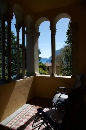 Superior Tek Büyük veya İki Ayrı Yataklı Oda (Mandello)