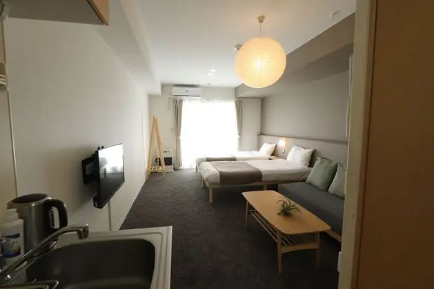 Room 202 Suitengu