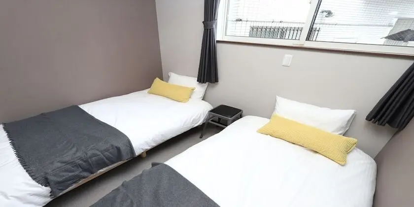 Room 1