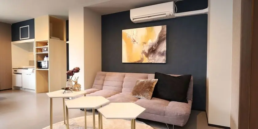 Room 1