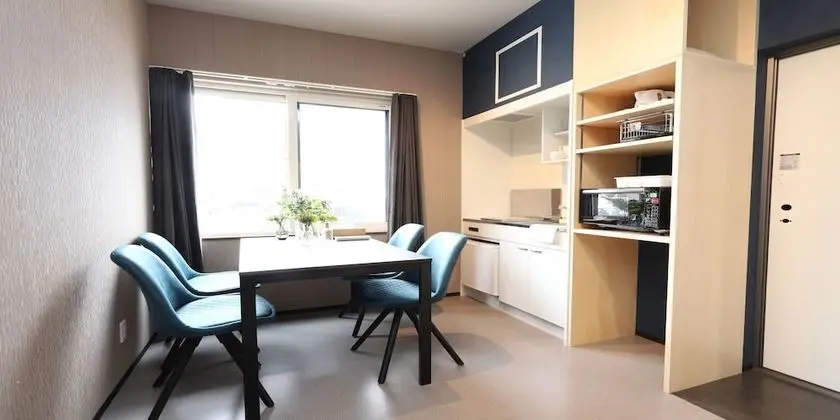 Room 1