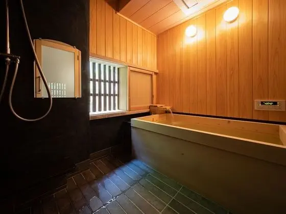 Ev (Private Vacation Home, HISA)