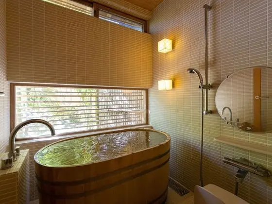 Ev, Sigara İçilmez (Maisonette Twin Room)