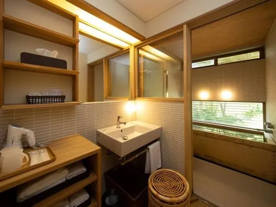 Ev, Sigara İçilmez (Maisonette Twin Room)