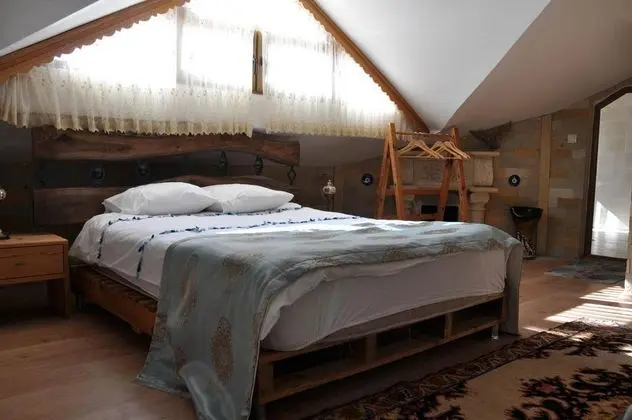 Deluxe Oda,    , Jakuzili