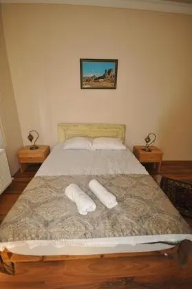 Standart Oda, Bahçe Manzaralı