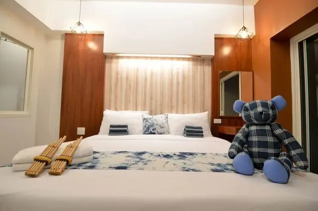 Deluxe Room with Balcony