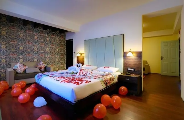 Luxury Tek Büyük Yataklı Oda, Tepe Manzaralı