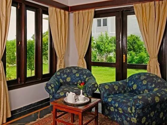Tek Büyük Yataklı Oda (Suite Double Room)