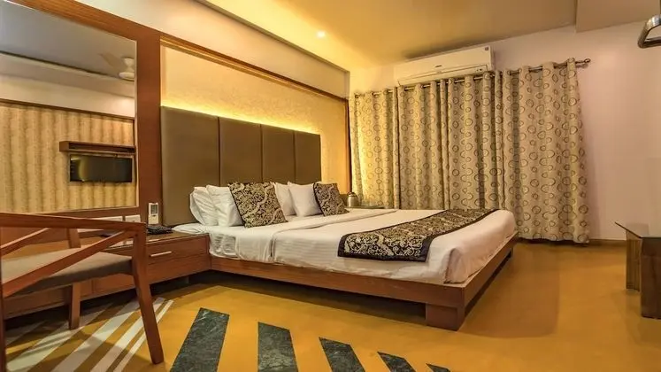 Deluxe Tek Büyük Yataklı Oda, 1 Çift Kişilik Yatak