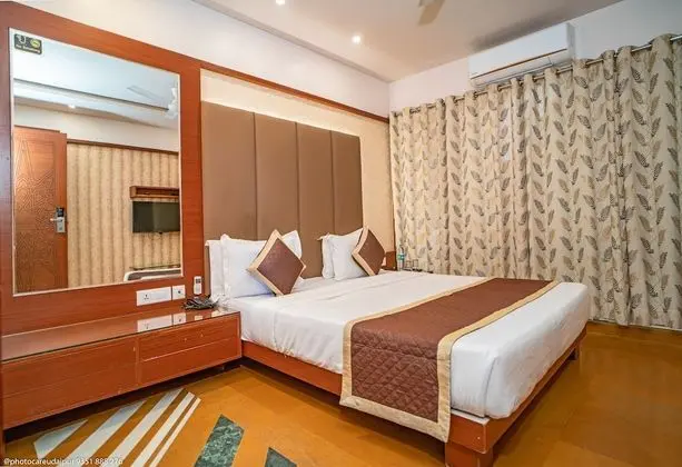 Deluxe Tek Büyük Yataklı Oda, 1 Çift Kişilik Yatak