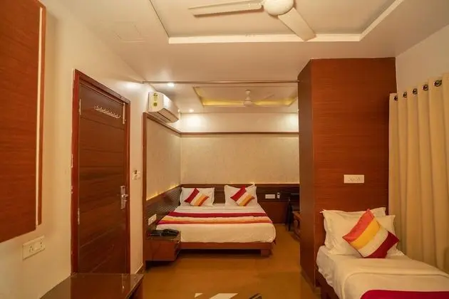 Deluxe Üç Kişilik Oda