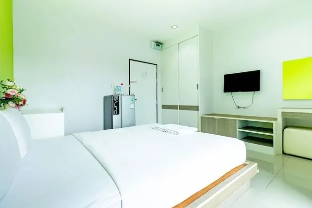 Tek Büyük Yataklı Oda, 1 Çift Kişilik Yatak, Balkon (Standard Queen Room)