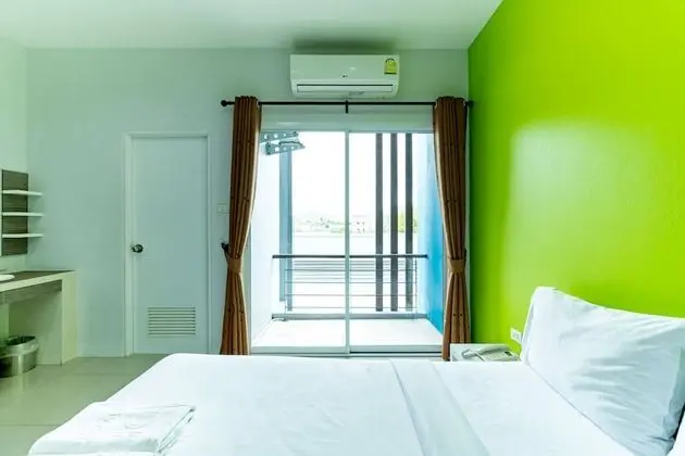 Tek Büyük Yataklı Oda, 1 Çift Kişilik Yatak, Balkon (Standard Queen Room)