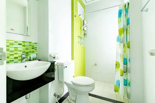 Tek Büyük Yataklı Oda, 1 Çift Kişilik Yatak, Balkon (Standard Queen Room)