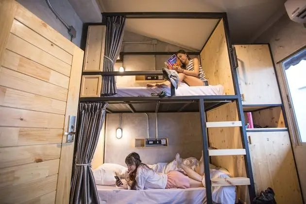 8-Bed Mixed Dormitory Room