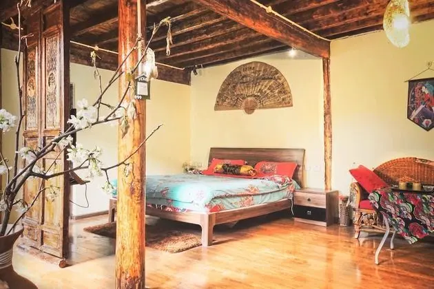 Deluxe Tek Büyük Yataklı Oda, Bahçe Manzaralı