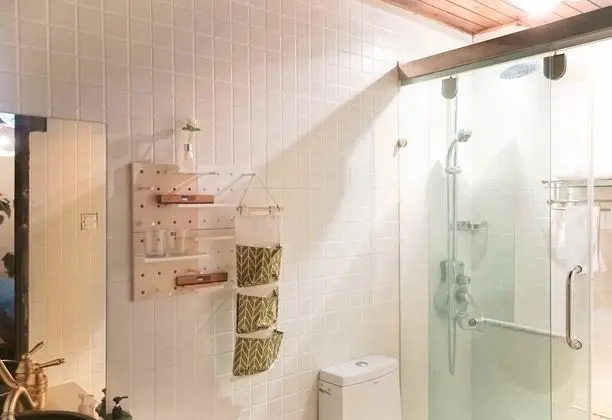 Deluxe Tek Büyük Yataklı Oda, Bahçe Manzaralı