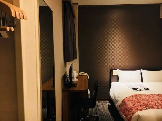 Tek Büyük Yataklı Oda, Sigara İçilmez (Smoking: Request-Base, 12sqm)