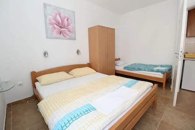 Apart Daire (Uga2 - 70m from the beach - A1-kat(2+)