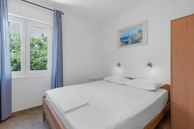 Apart Daire (Uga2 - 70m from the beach - A1-kat(2+)