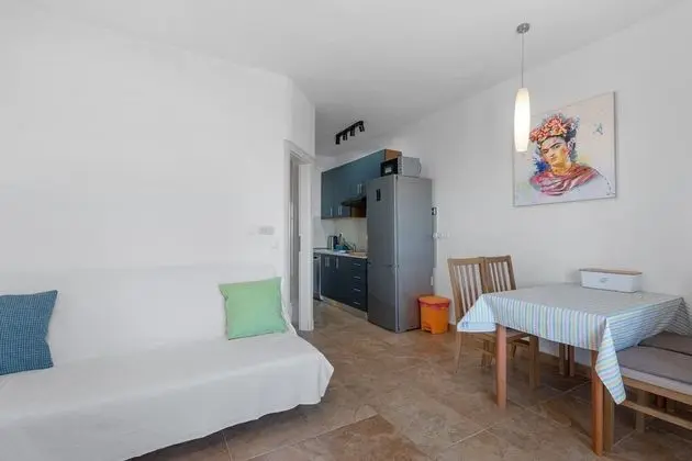 Apart Daire (Uga2 - 70m from the beach - A1-kat(2+)