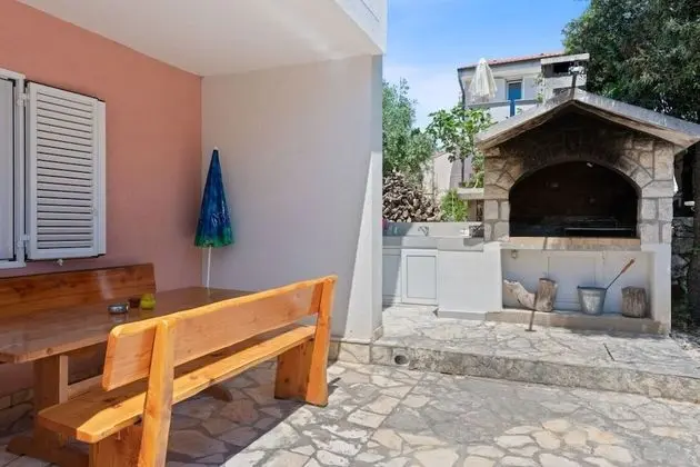 Apart Daire (Uga2 - 70m from the beach - A1-kat(2+)