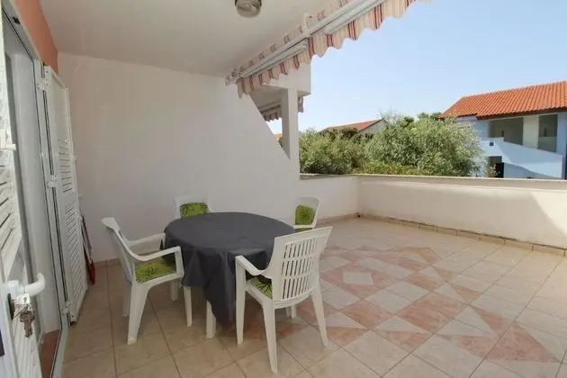 Apart Daire (Uga2 - 70m from the beach - A2-prizem)