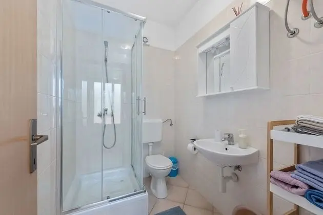 Apart Daire (Uga2 - 70m from the beach - A3-kat(2+)