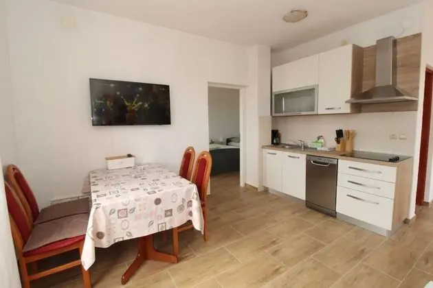 Apart Daire (Uga2 - 70m from the beach - A3-kat(2+)