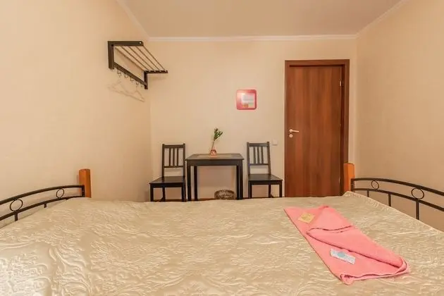 Basic İki Ayrı Yataklı Oda, Ortak Banyo