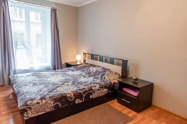 Basic Tek Büyük Yataklı Oda, Ortak Banyo