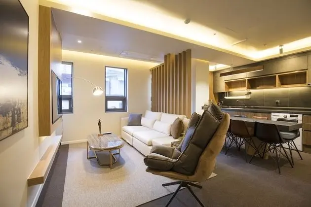 Family Suite (Randomly Selected)
