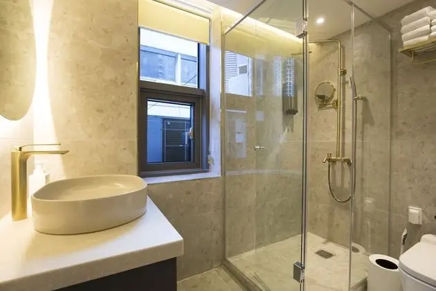 Family Suite (Randomly Selected)
