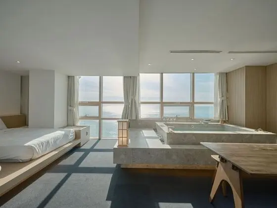 Family Oda, Okyanus Manzaralı (Private Spa, Randomly selected)