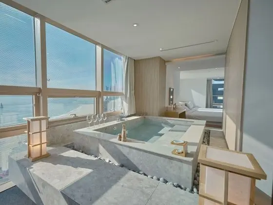 Family Oda, Okyanus Manzaralı (Private Spa, Randomly selected)