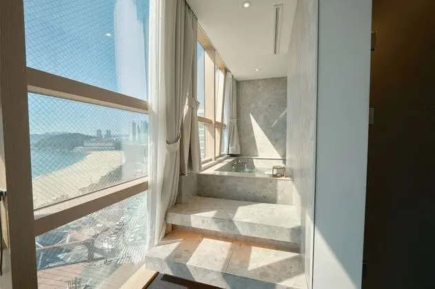 Tek Büyük Yataklı Oda, Okyanus Manzaralı (Private Spa)