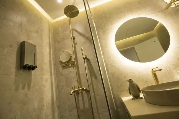 Annex Building Maru Suite (Randomly Selected)