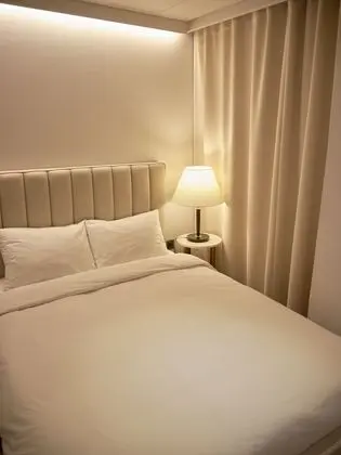 Suite (Randomly Selected)