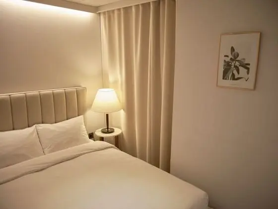 Suite (Randomly Selected)