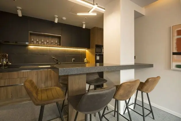 Suite (Randomly Selected)