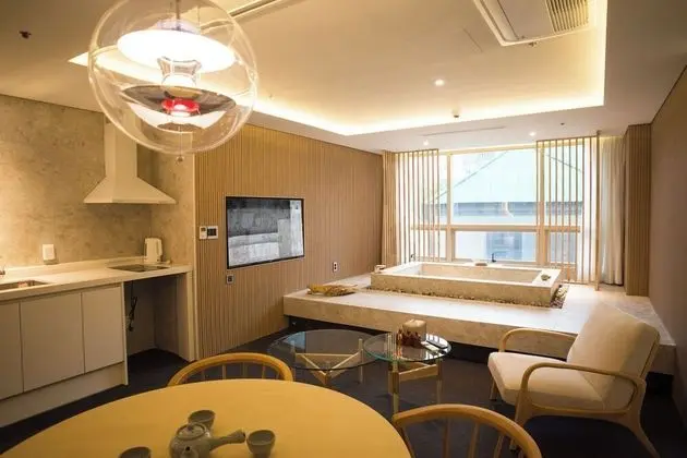[Annex Building] Spa Suite