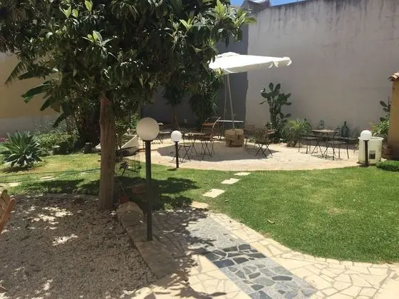 Luxury Dört Kişilik Oda, 2 Yatak Odası, Bahçe Manzaralı